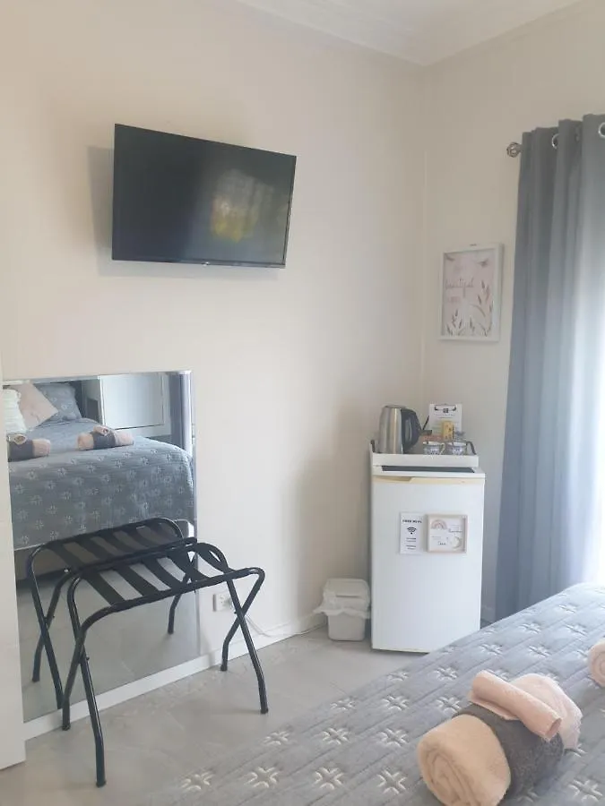 Homestay Guesthouse On Regent Bed & Breakfast Caloundra Australia